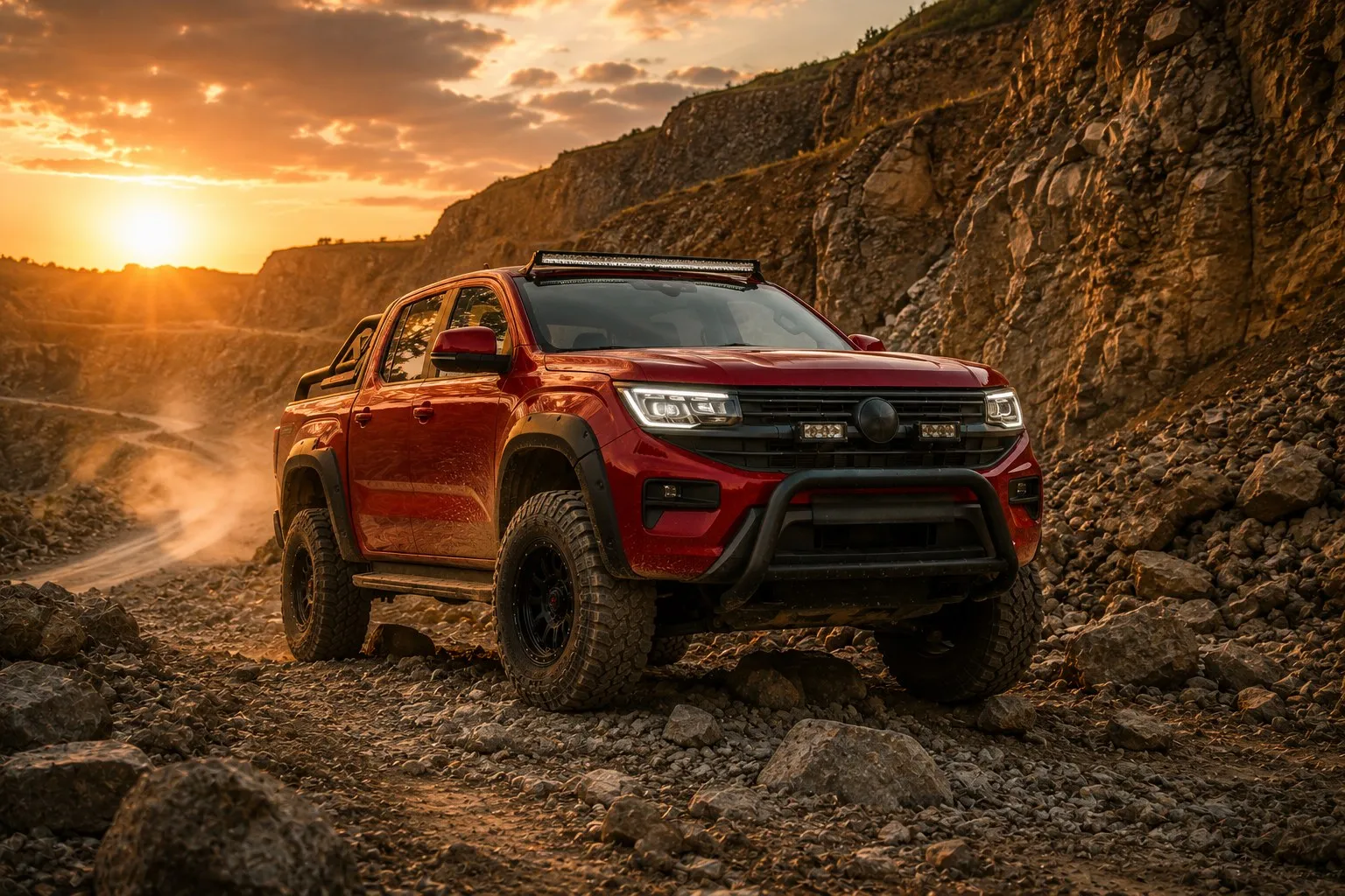 Roter VW Amarok 1T von Michaelis Tuning im Steinbruch bei Sonnenuntergang